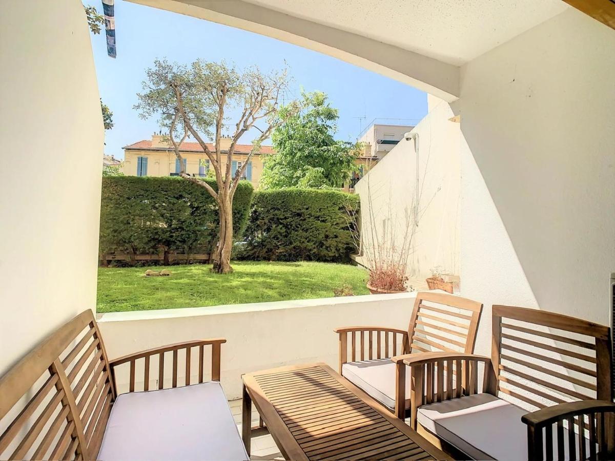Superbe Studio Terrasse Centre Ville Et Plages A Pieds Cannes Esterno foto