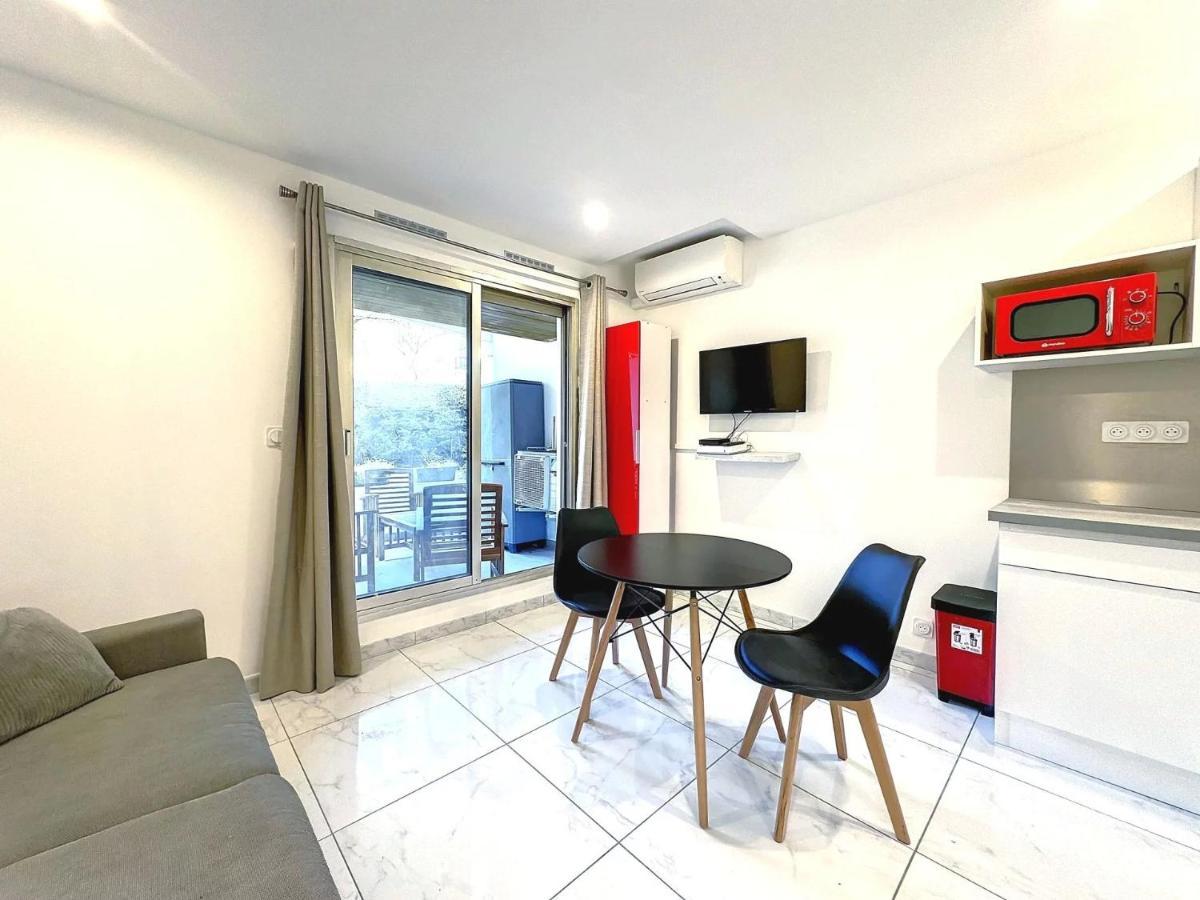 Superbe Studio Terrasse Centre Ville Et Plages A Pieds Cannes Esterno foto